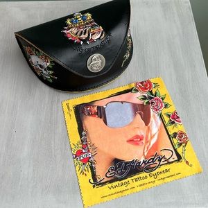 ED HARDY SUNGLASSES CASE
